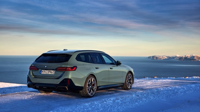 BMW i5 xDrive40 Touring(MY25) - 2