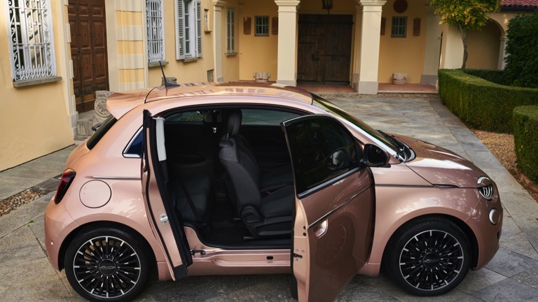 Fiat 500e 3+1 42 kWh - 2