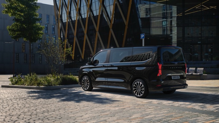 Ford e-Tourneo Custom L1 210 kW AWD - 2
