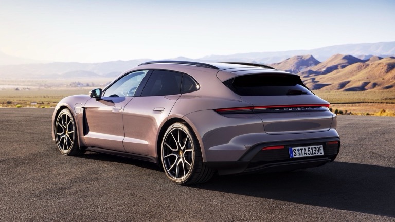 Porsche Taycan 4S Sport Turismo - 2