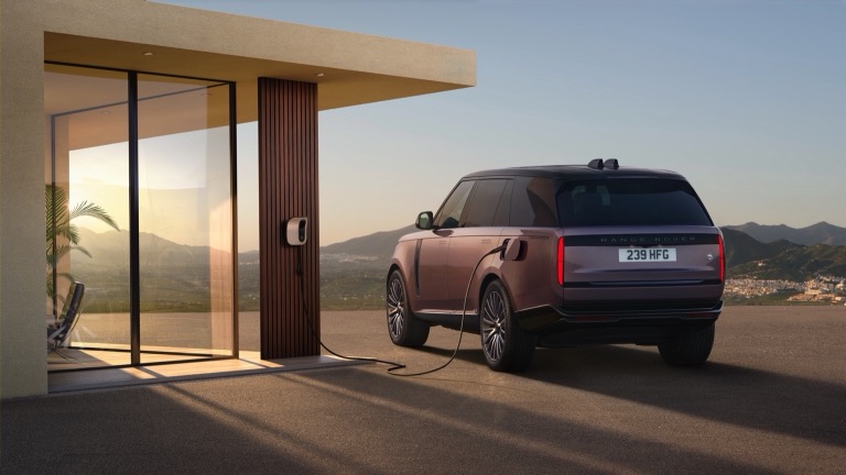 Land Rover Range Rover LWB EV550(MY27) - 6